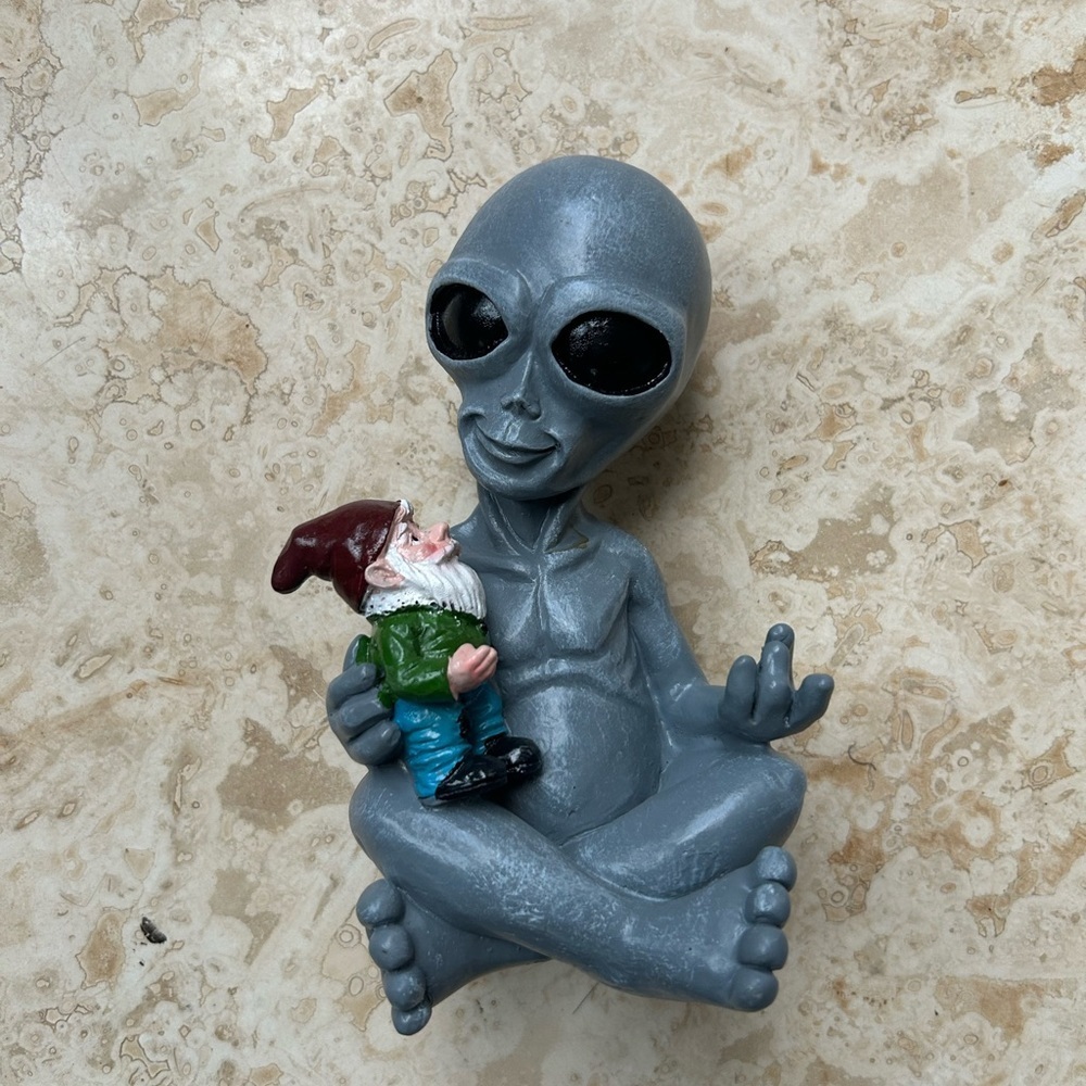 Alien and gnome Decoration